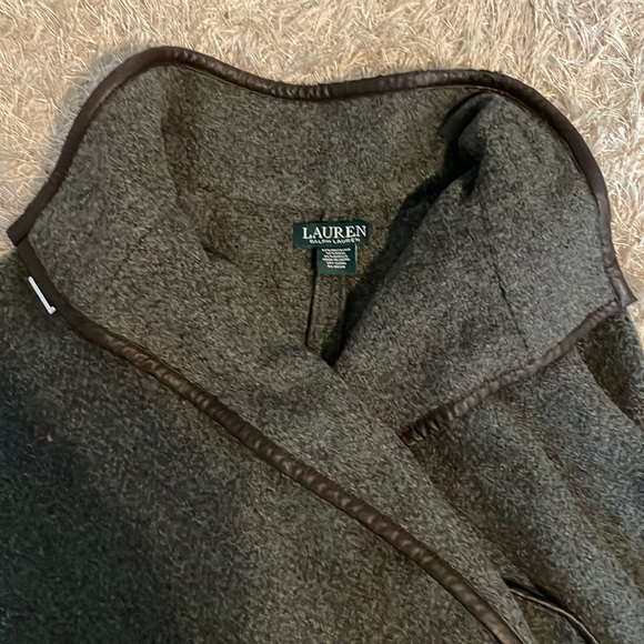 Ralph Lauren Cape, poncho. OS - Picture 2 of 4